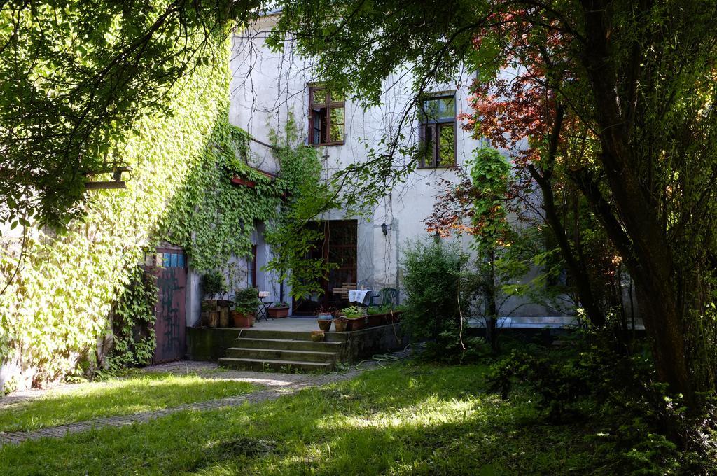 Piano Guest House Краков Экстерьер фото