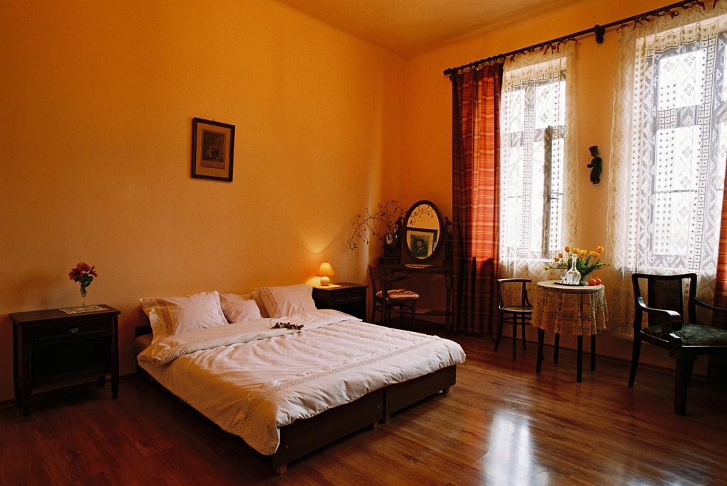 Piano Guest House Краков Экстерьер фото