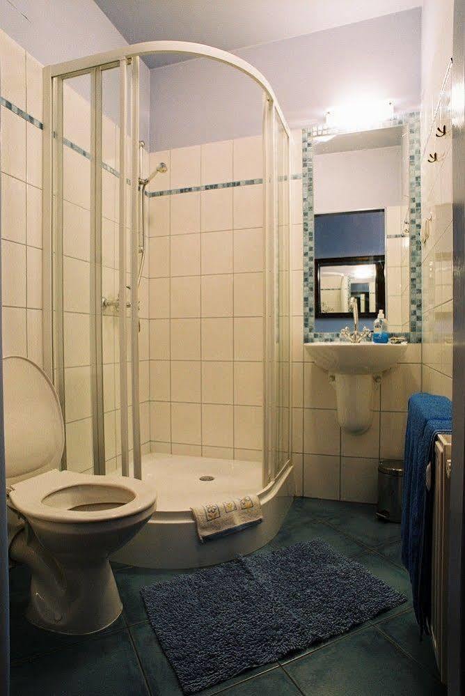 Piano Guest House Краков Экстерьер фото