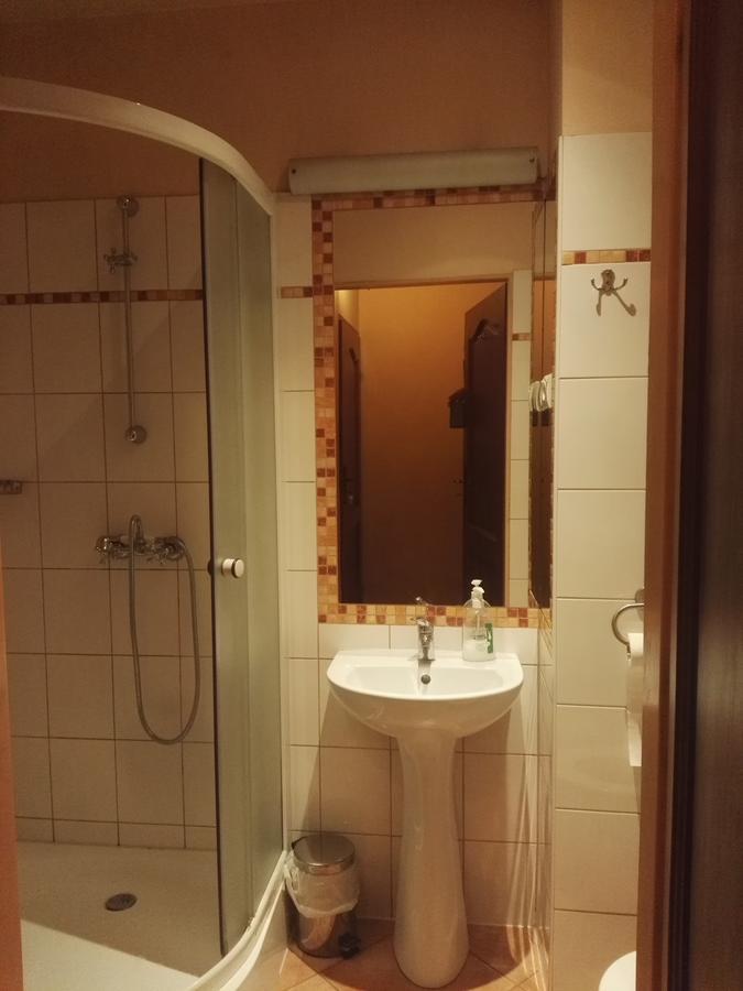 Piano Guest House Краков Экстерьер фото